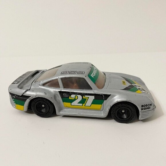 1983 Matchbox Special Kremer Porsche CKS and 1986 Porsche 959 Cars - Picture 11 of 16